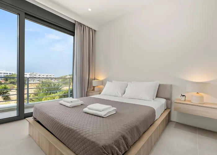 Luxury In Simplicity , Nature's Touch , Mezzanine Appartement *